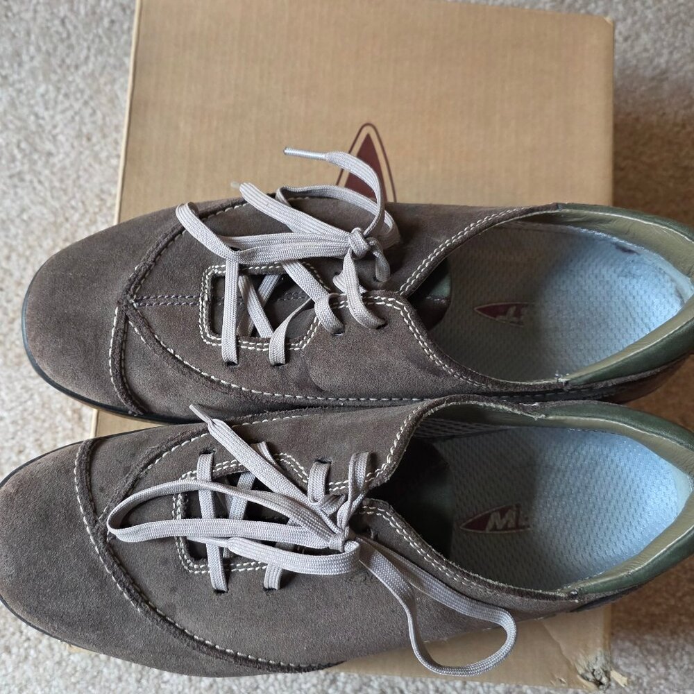 MBT shoes, size 11